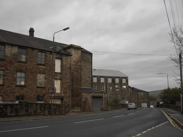 File:Albion Mill - geograph.org.uk - 277892.jpg