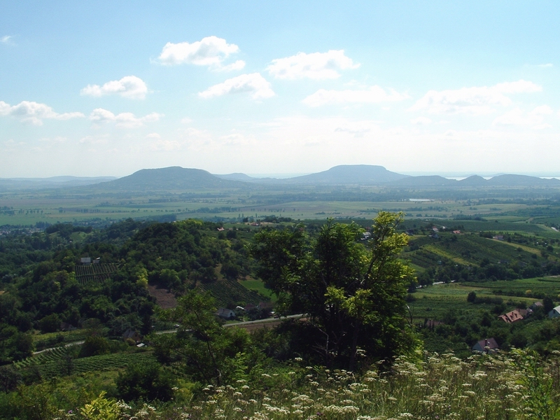 File:Basin of Tapolca, Balaton Uplands National Park, Hungary - Okt 04.jpg