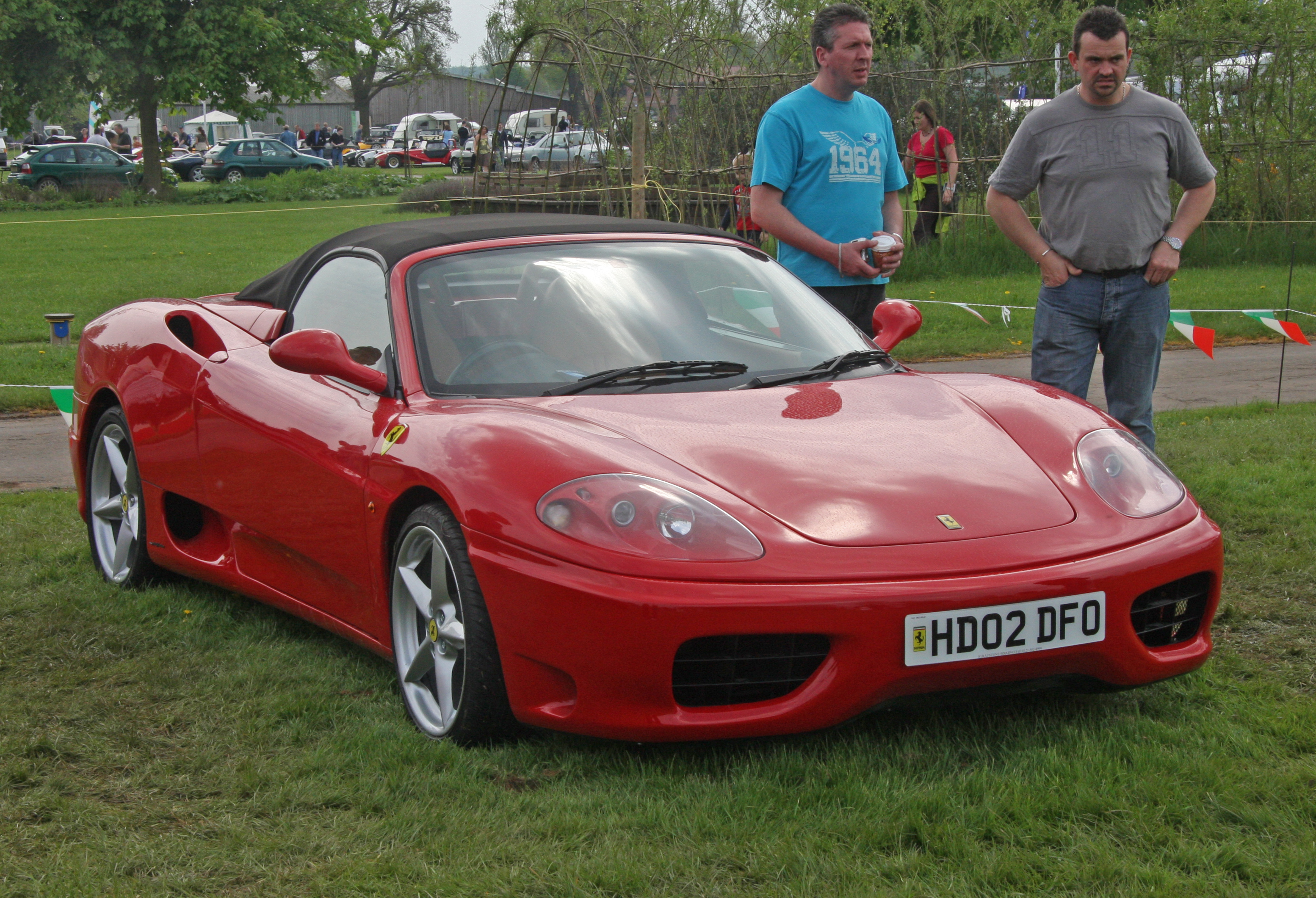 Ferrari replica - Flickr - exfordy (2).jpg. 