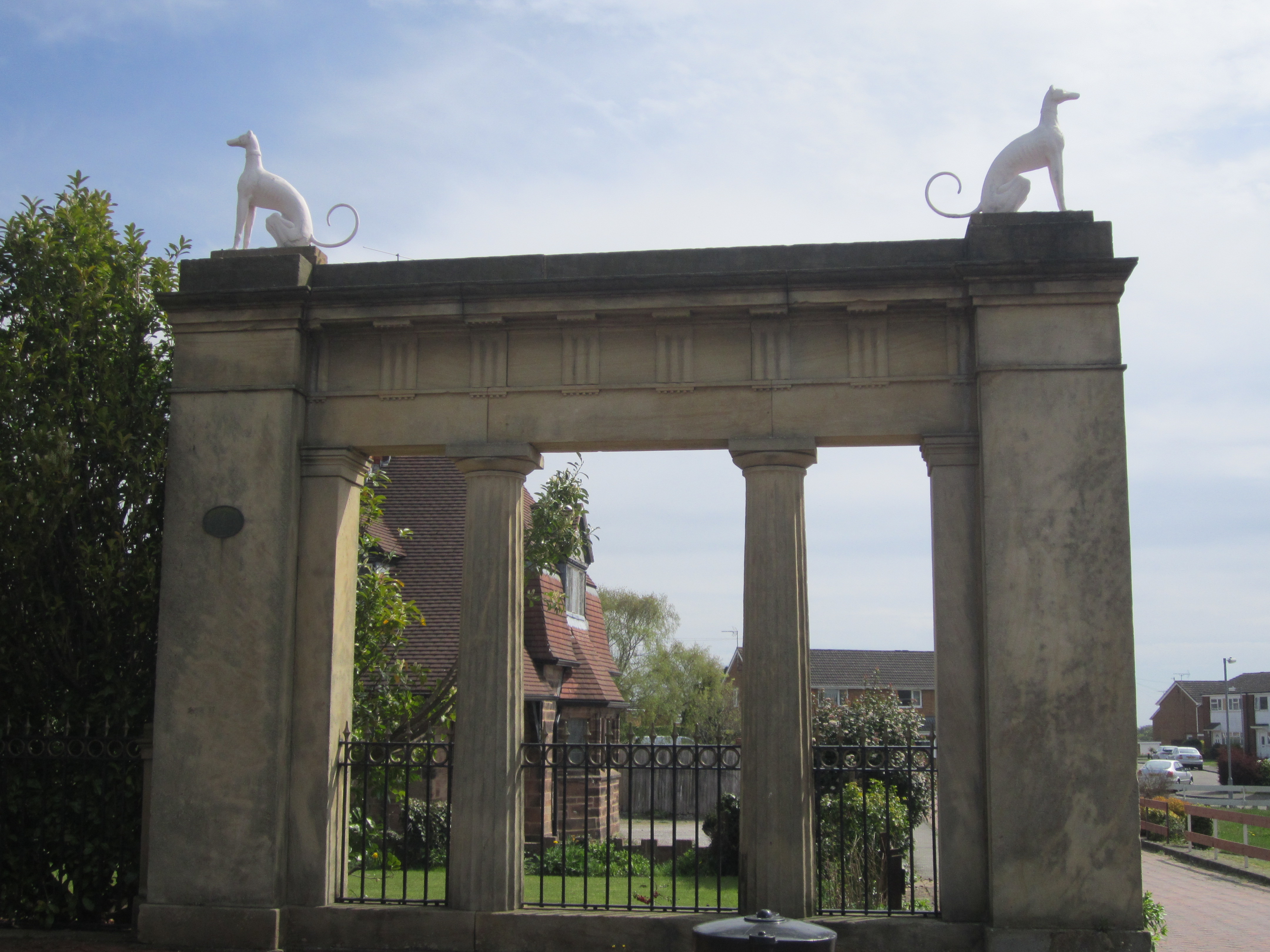 Четверо ворот. Acton Sillitoe 1879. Gate on Chester Road..