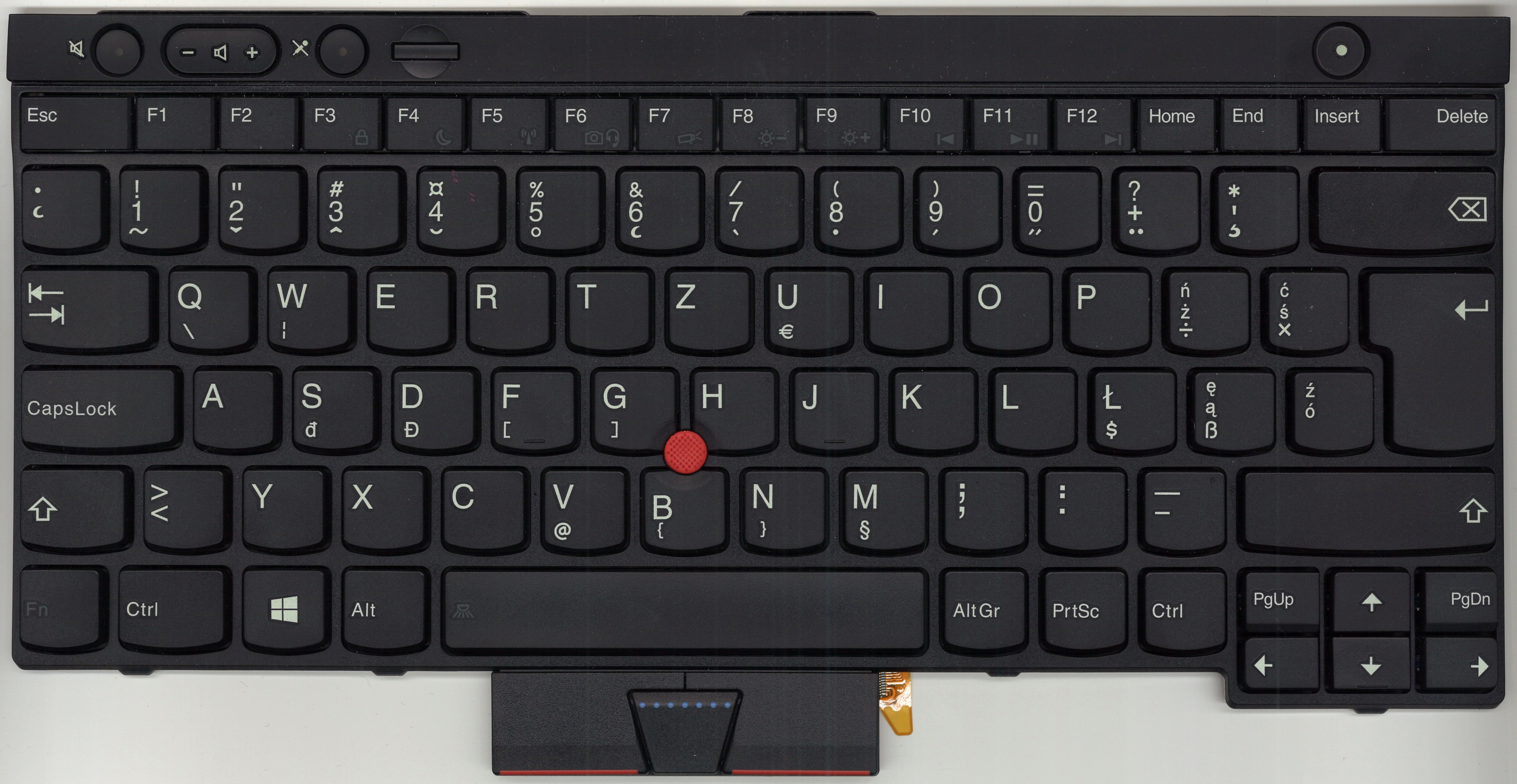 amazonbasics wired keyboard