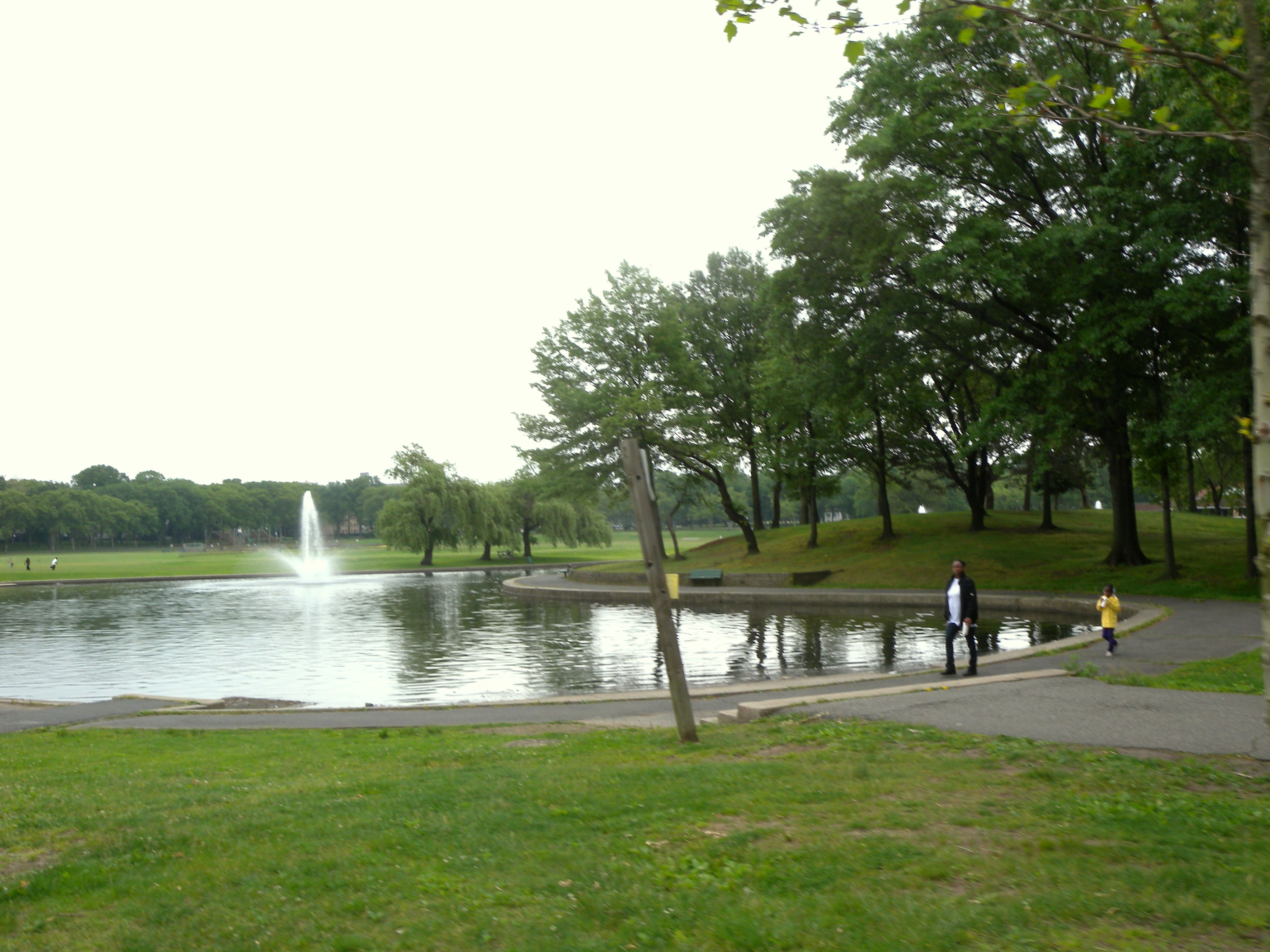 Lincoln Park Fountain - Hudson County