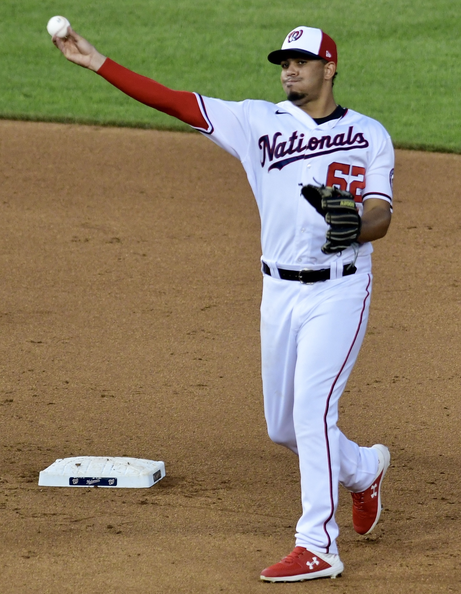 File:Luis Garcia toss to first base (cropped).jpg - Wikipedia