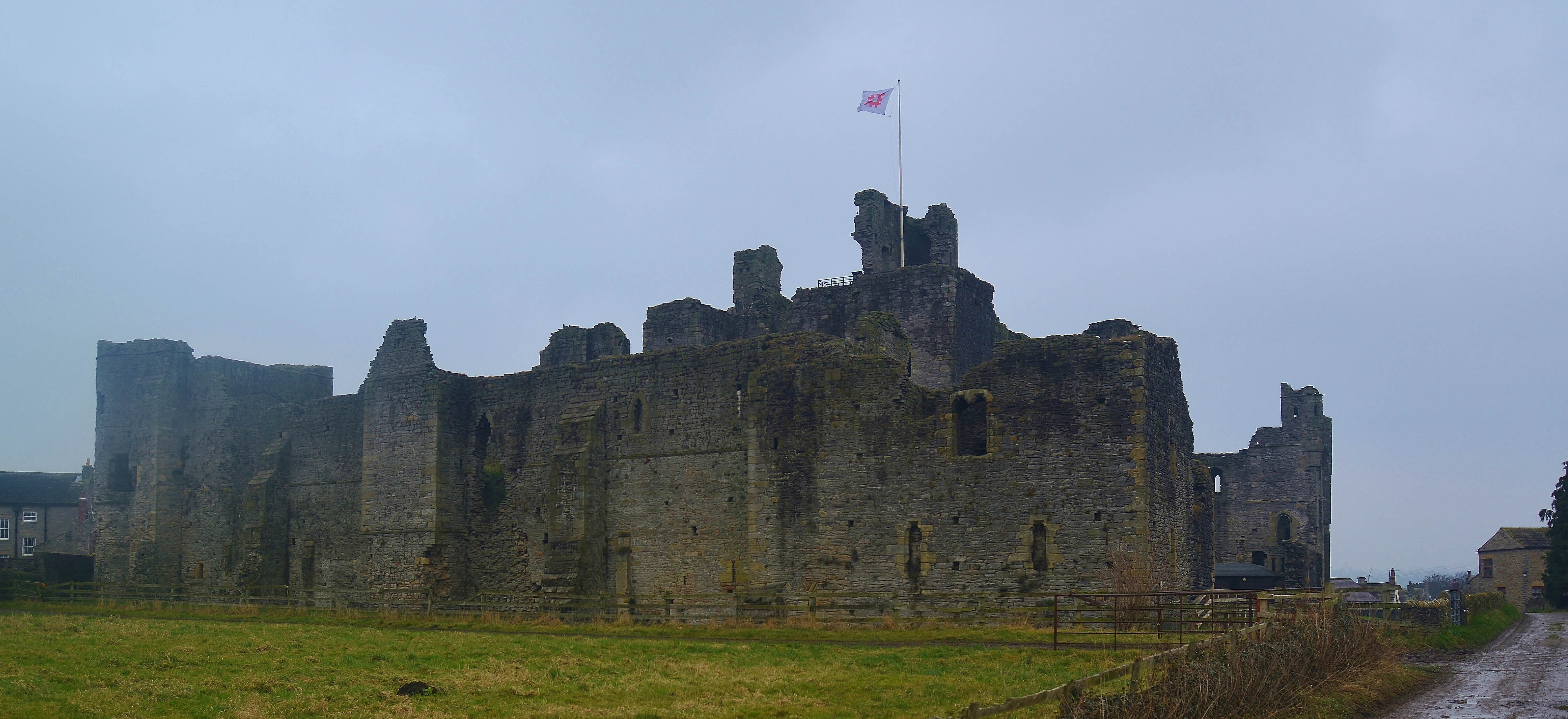 Wilton Castle, North Yorkshire. Крепость Норт Фокс США.