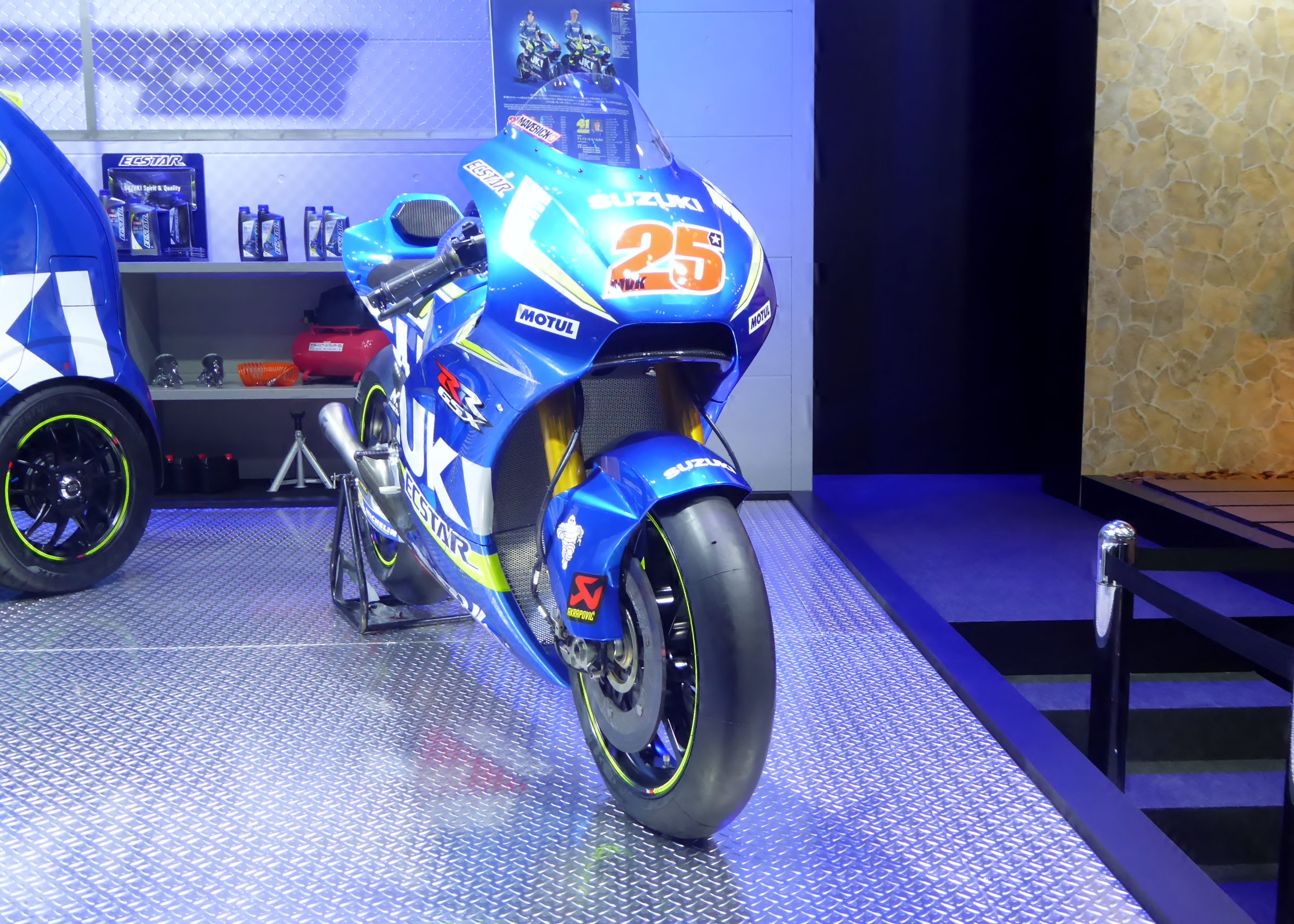 File Osaka Auto Messe 2016 749 Suzuki Gsx Rr For Motogp No 25 Jpg Wikimedia Commons