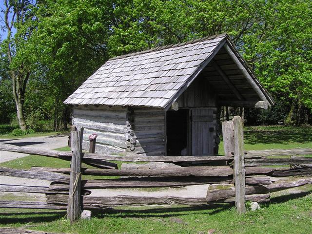 File:Spring House, Ulster American Folkpark - geograph.org.uk - 1303940.jpg