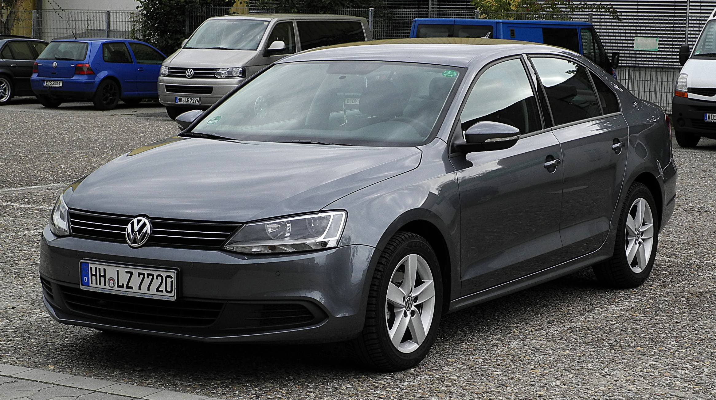 File:VW Jetta 1.6 TDI Comfortline (VI) – Frontansicht, 2. Juli 2011