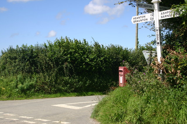 File:Windy Cross - geograph.org.uk - 722195.jpg