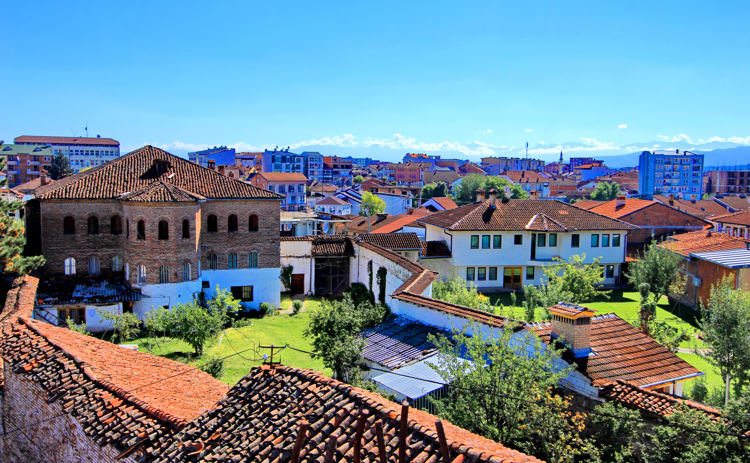 Кула город. Gjakova Косово. Gjakova. Hadum Mosque (Gjakova) Kosovo.