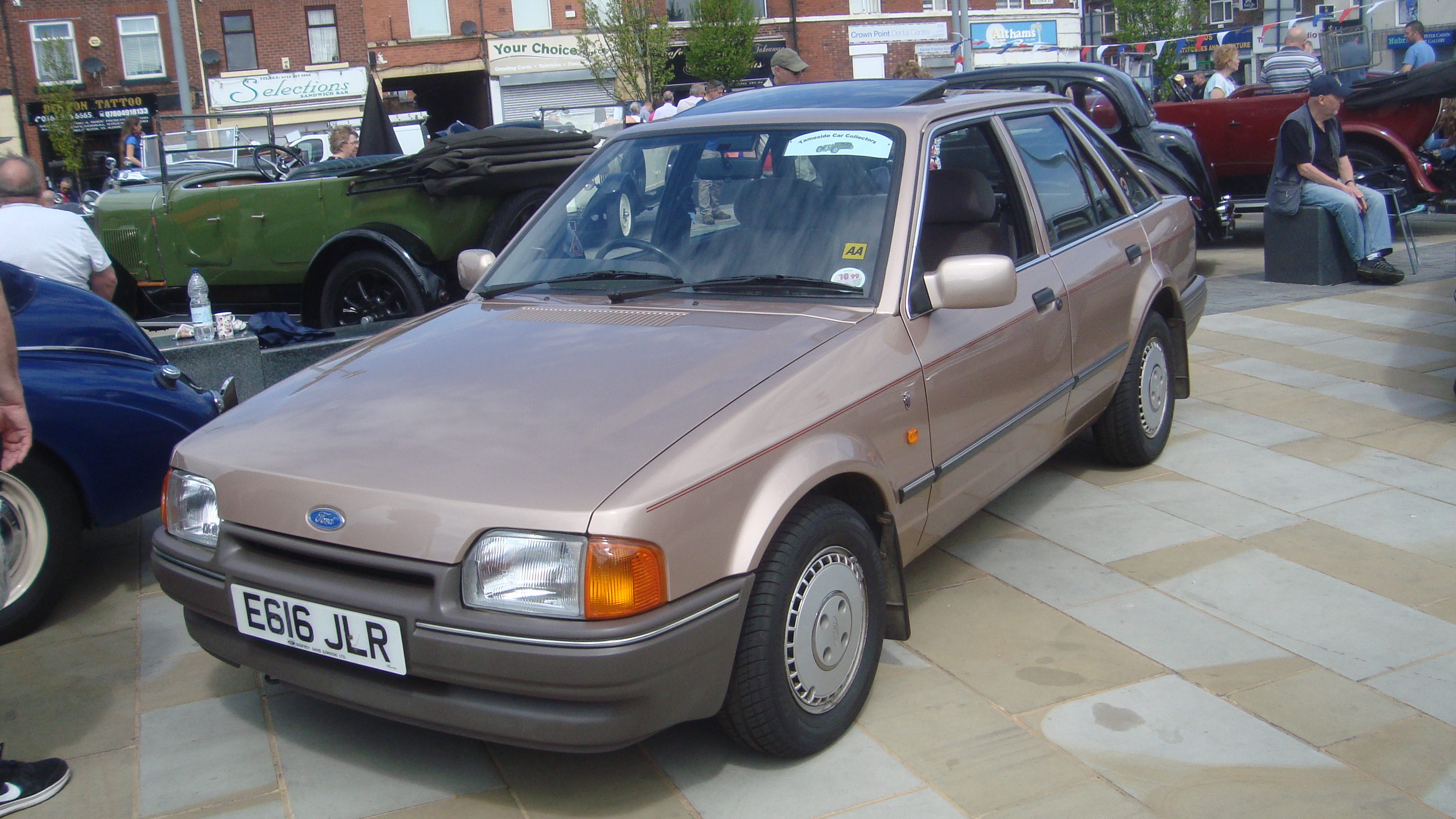 File 1988 Ford Escort 1 4 Ghia 26290403684 Jpg Wikimedia Commons