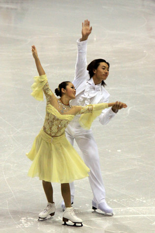File:2009 Skate America Dance - Xiaoyang YU - Chen WANG - 1874a.jpg