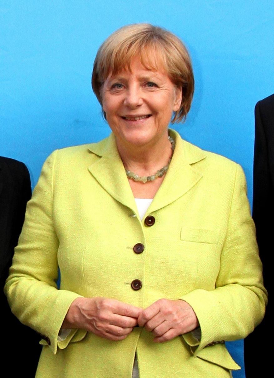 https://upload.wikimedia.org/wikipedia/commons/c/c1/Angela_Merkel_%282014%29.jpg