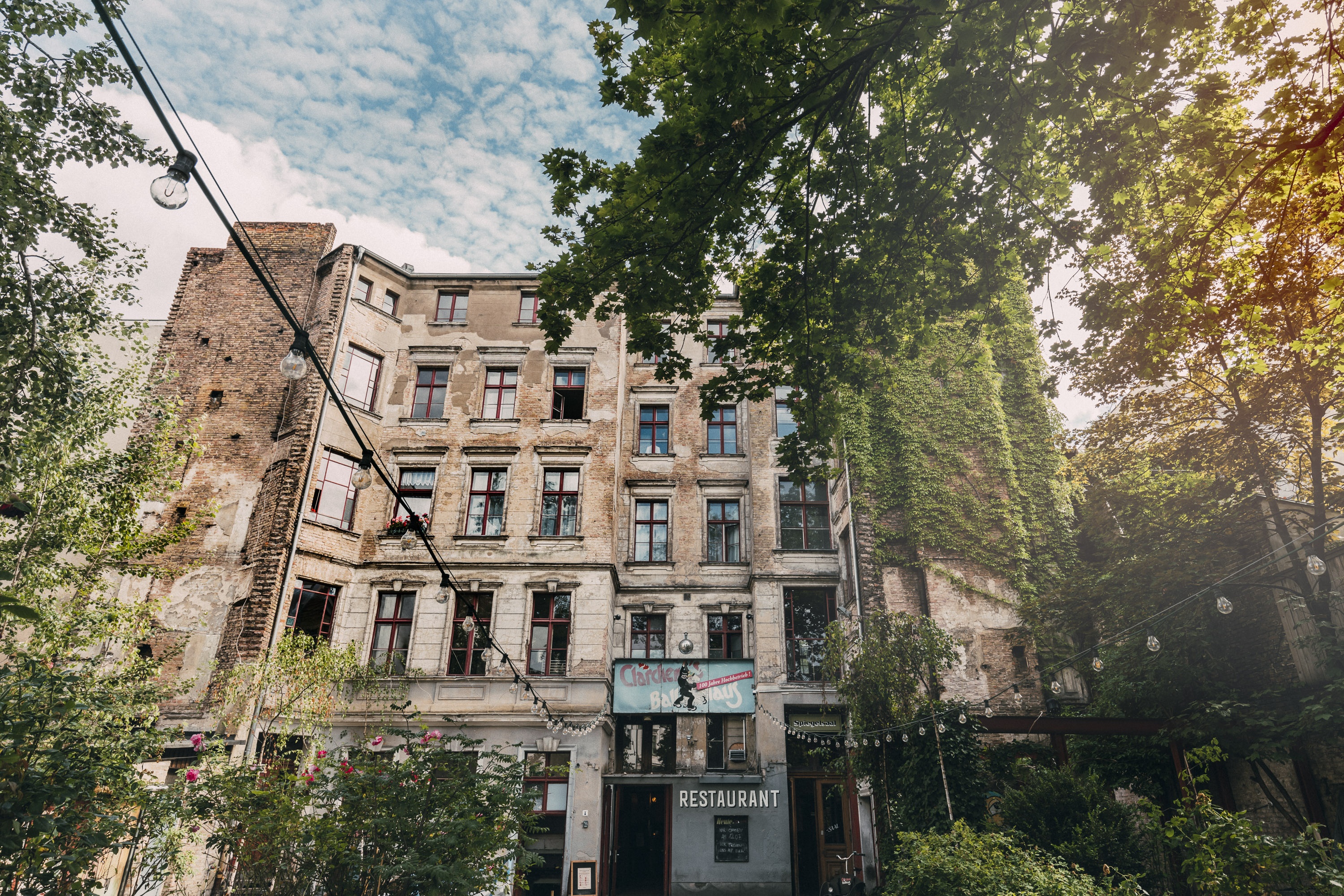 Outside view Clärchens Ballhaus