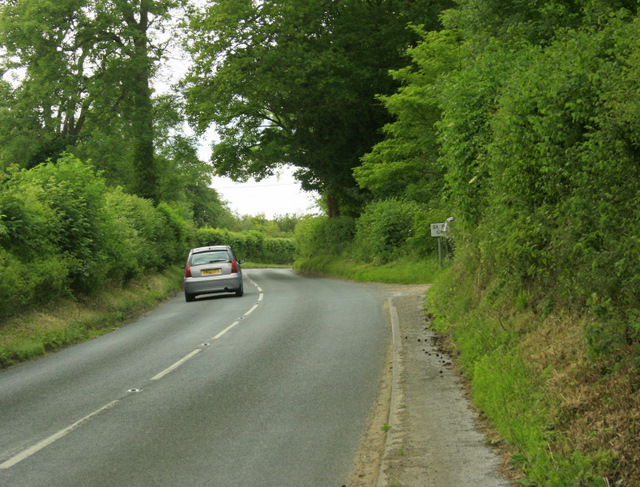 File:B4069 Swindon Road near Langley Burrell  -   - Wikimedia Commons