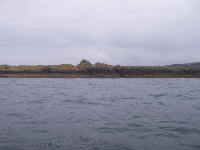 File:Bach Island Firth of Lorne - geograph.org.uk - 162593.jpg