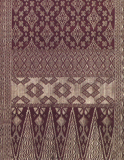 Minangkabau songket, the pattern in the lower third representing bamboo sprouts.