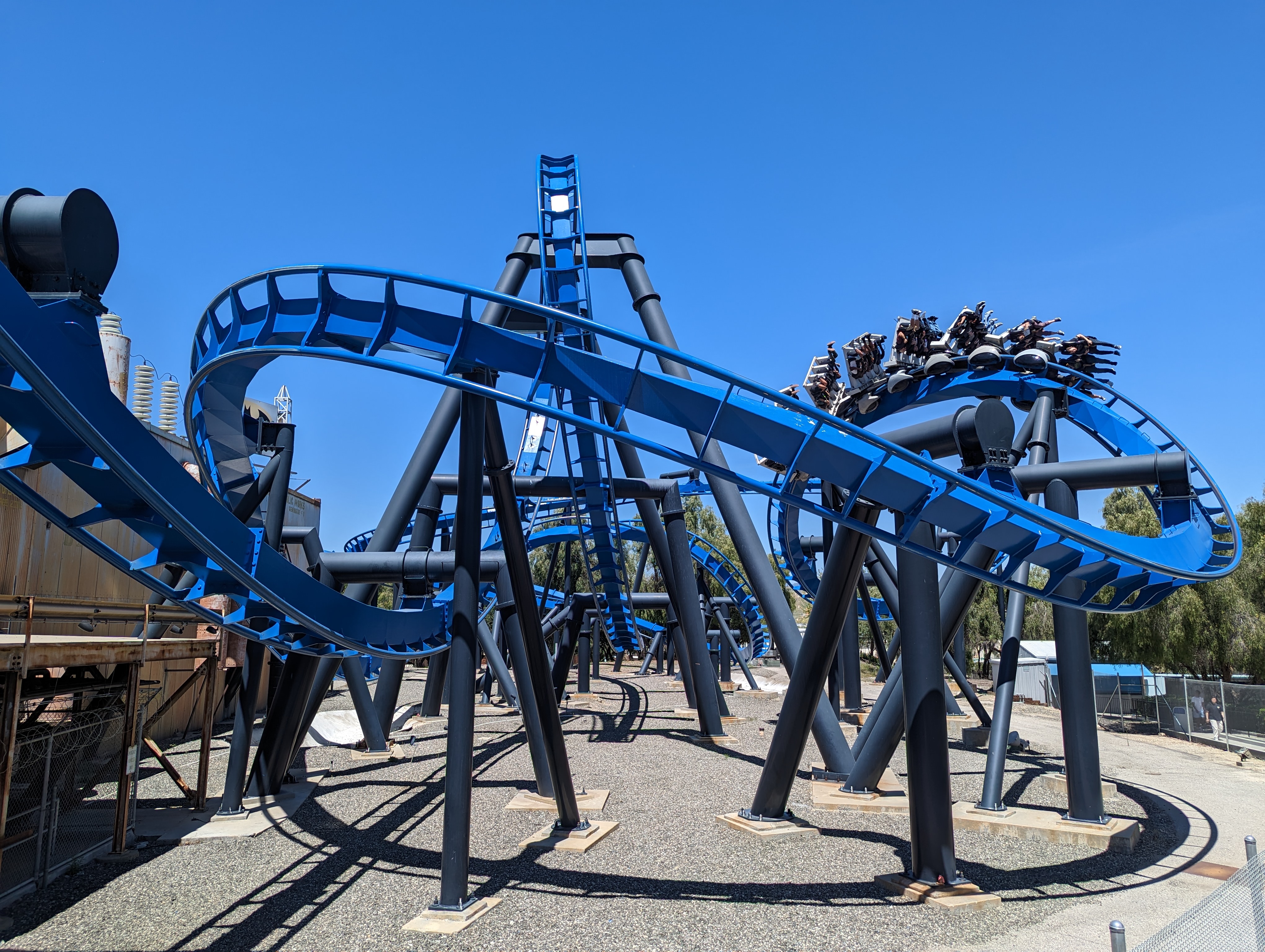 Six Flags Magic Mountain on X: Introducing: The newly designed DC UNIVERSE  home of WONDER WOMAN Flight of Courage, BATMAN The Ride and the newly  themed TEEN TITANS Turbo Spin #NationalSuperheroDay  #ThrillCapitaloftheWorld #