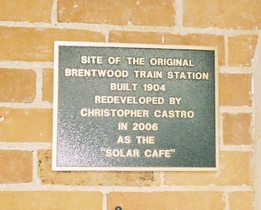 File:Brentwood Station-Solar Cafe.JPG