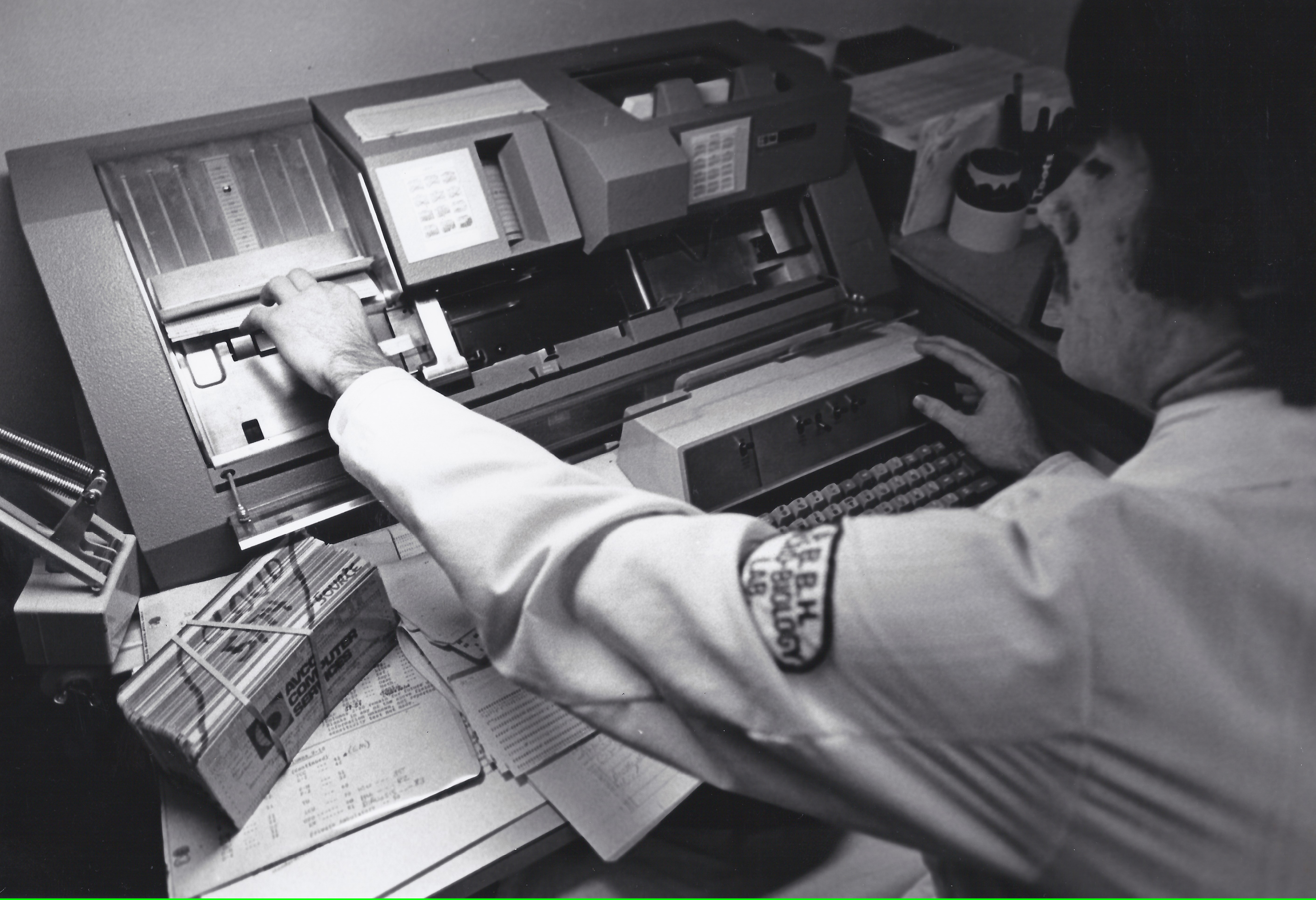 Computer are used. Used Computer. Фото контекст компьютер  1967.