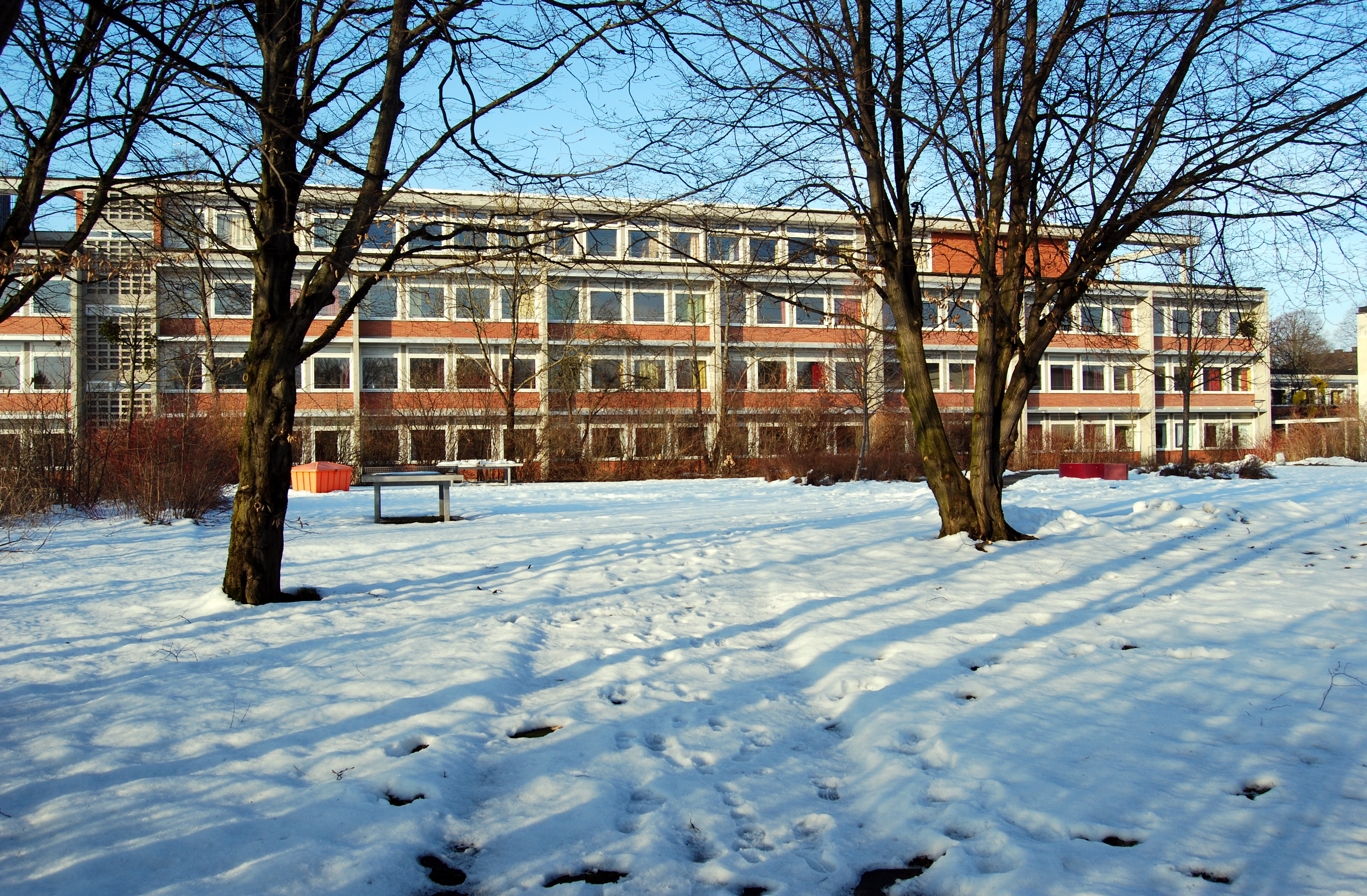 Käthe-Kollwitz-Gymnasium in München-Neuhausen, Nibelungenstraße 51