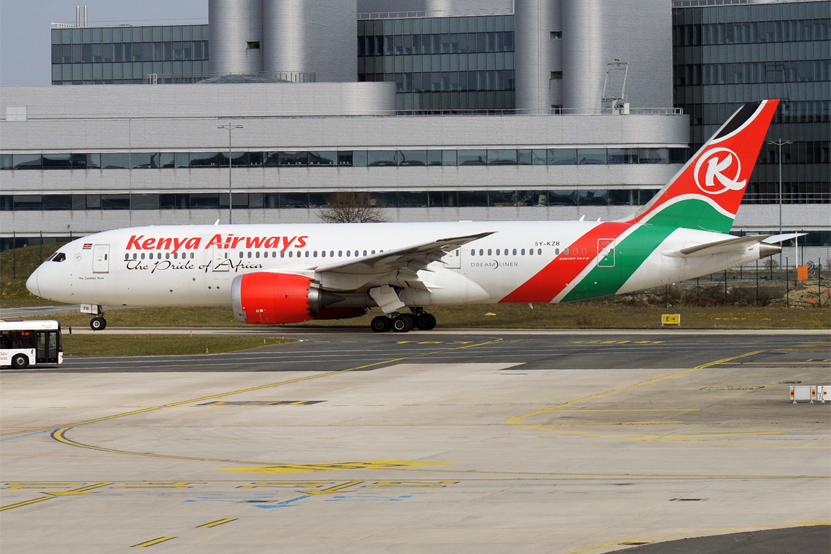 File:Kenya Airways, 5Y-KZB, Boeing 787-8 Dreamliner (47578570702 