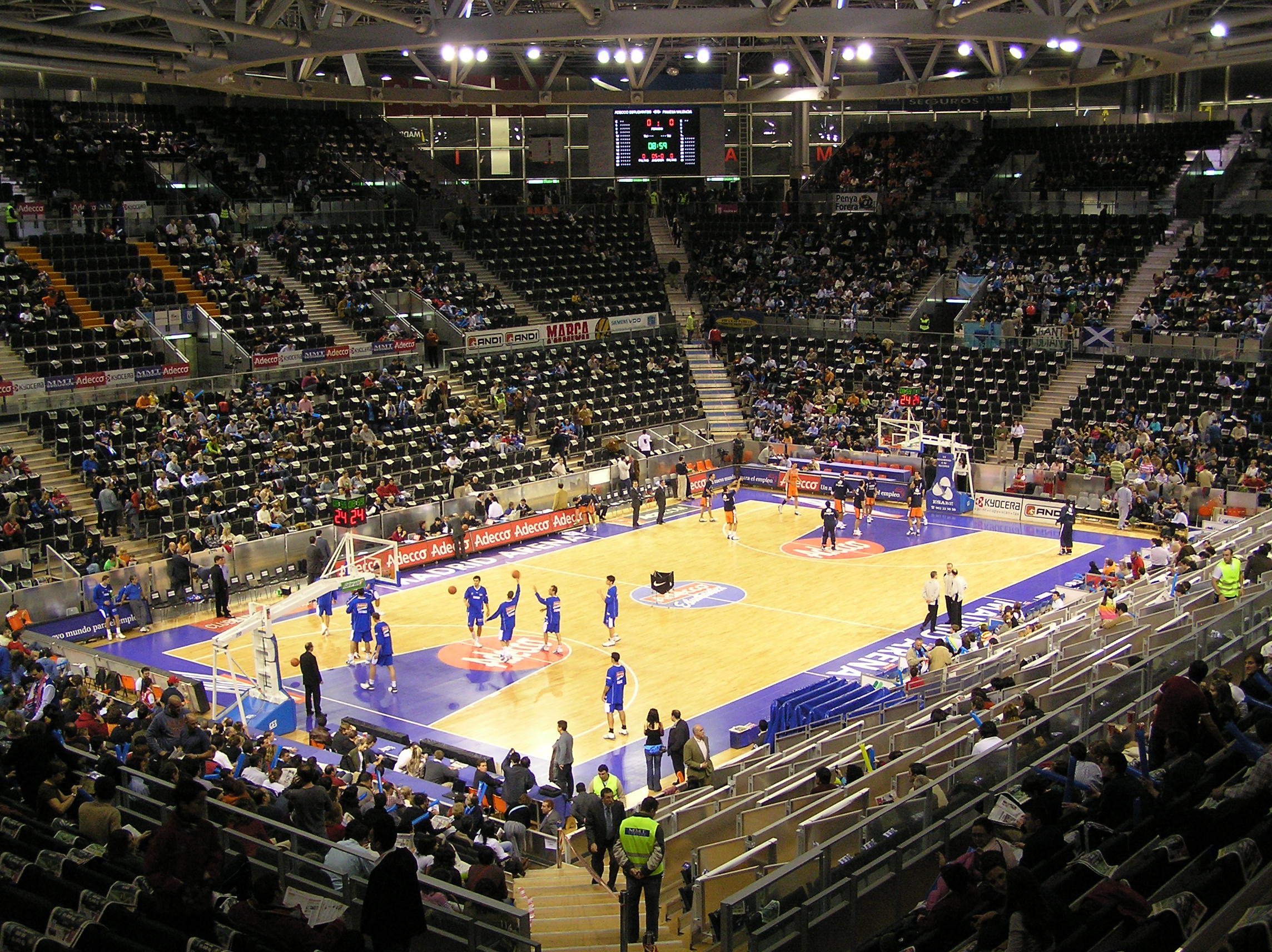 stole Aja Vant til File:Madrid Arena Inside 01.jpg - Wikipedia