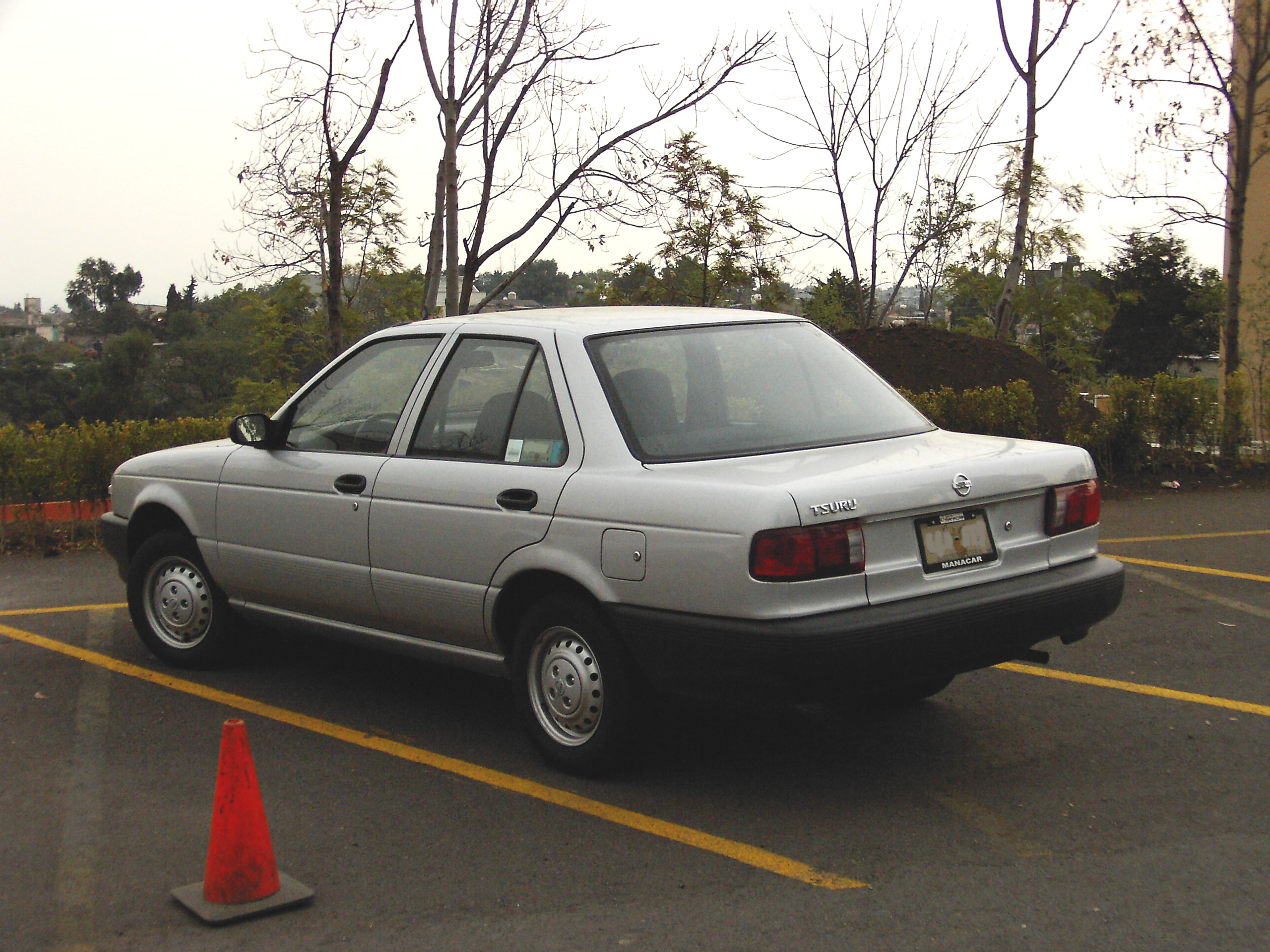 Nissan tsuru 1992 wikipedia #6