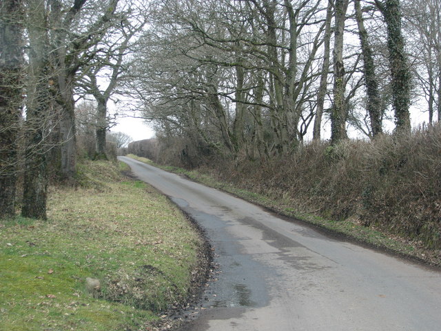 File:Road from Bridge Cross - geograph.org.uk - 1734970.jpg