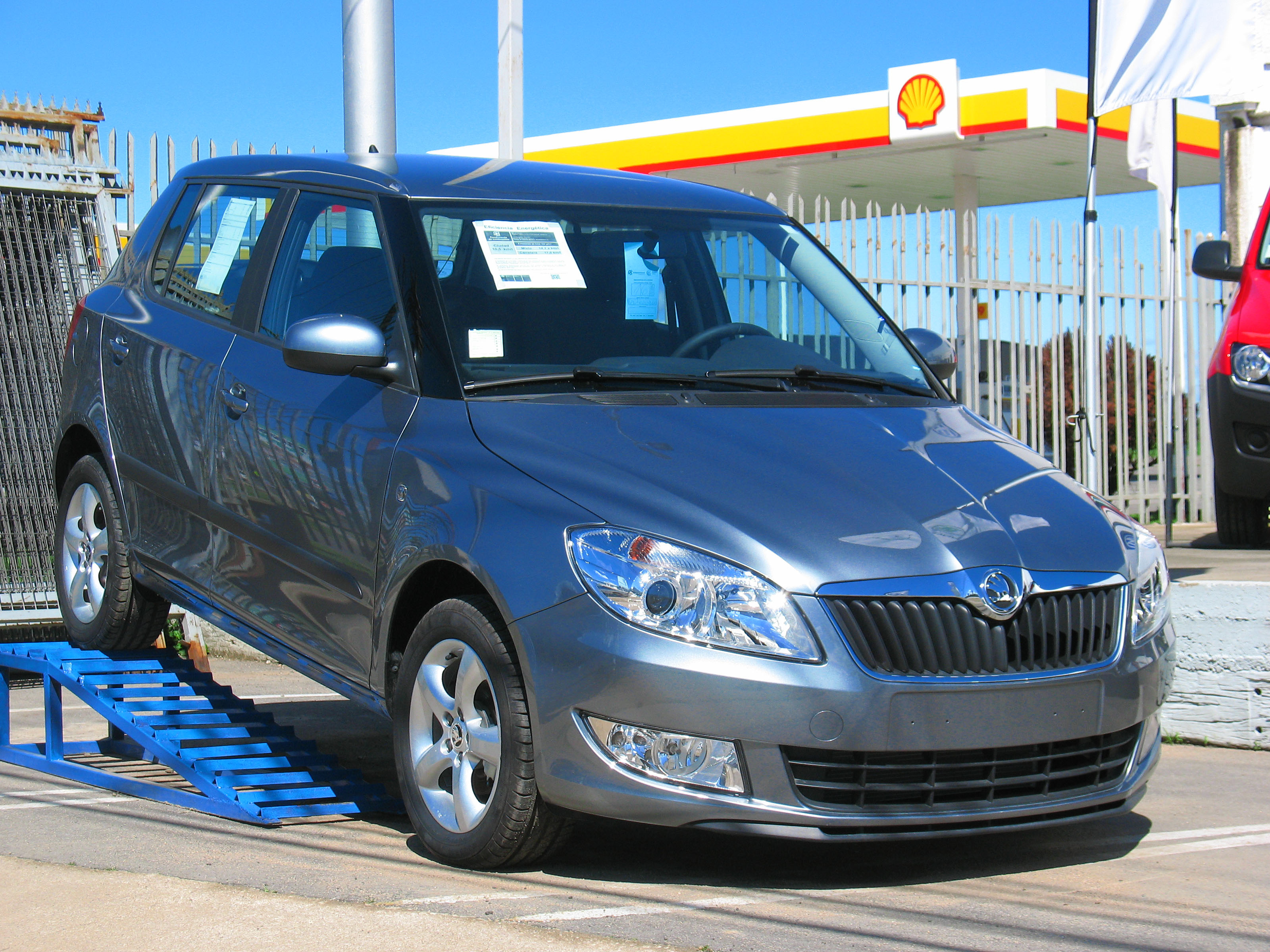 skoda fabia 1.6 ambiente в саратове