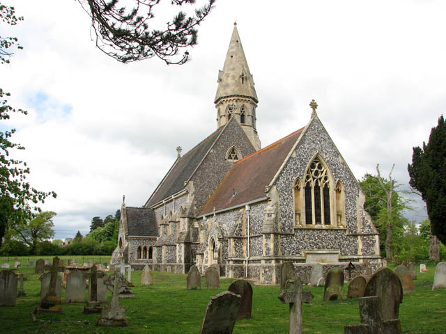 File:St Andrew's church - geograph.org.uk - 1284334.jpg