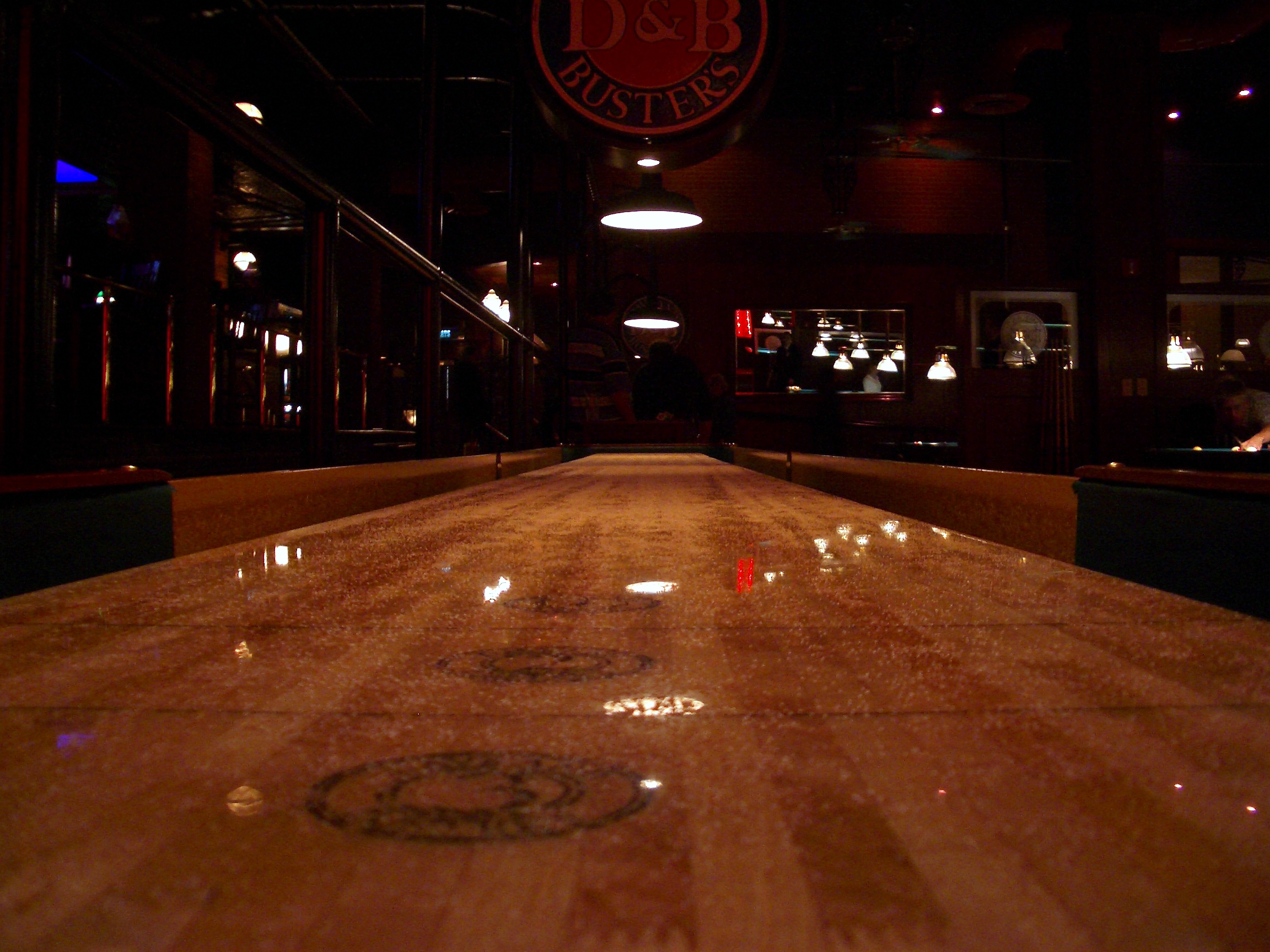 How to Spread Sand on a Shuffleboard Table