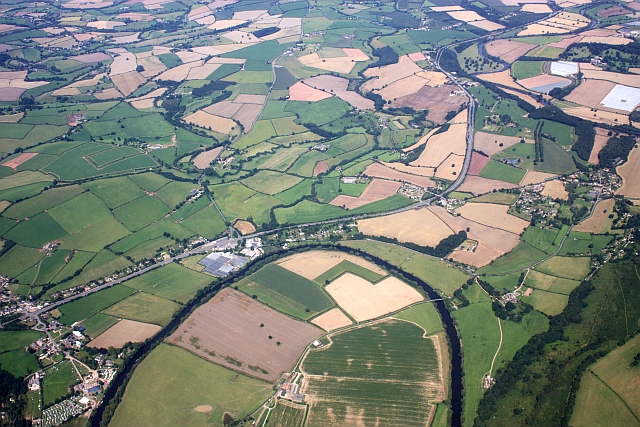 File:The meandering River Wye - geograph.org.uk - 1456726.jpg