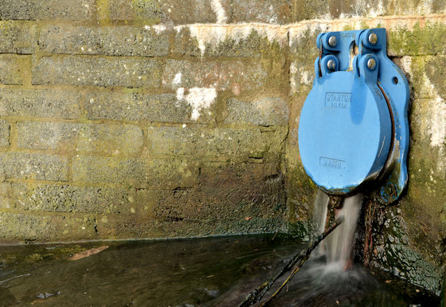 File:"Stanton" valve flap, Belfast - geograph.org.uk - 3809132.jpg