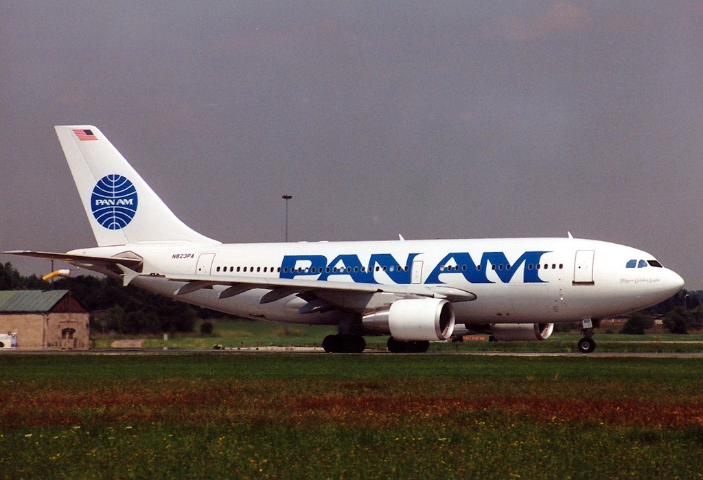 ファイル:Airbus A310-324, Pan American World Airways - Pan Am 