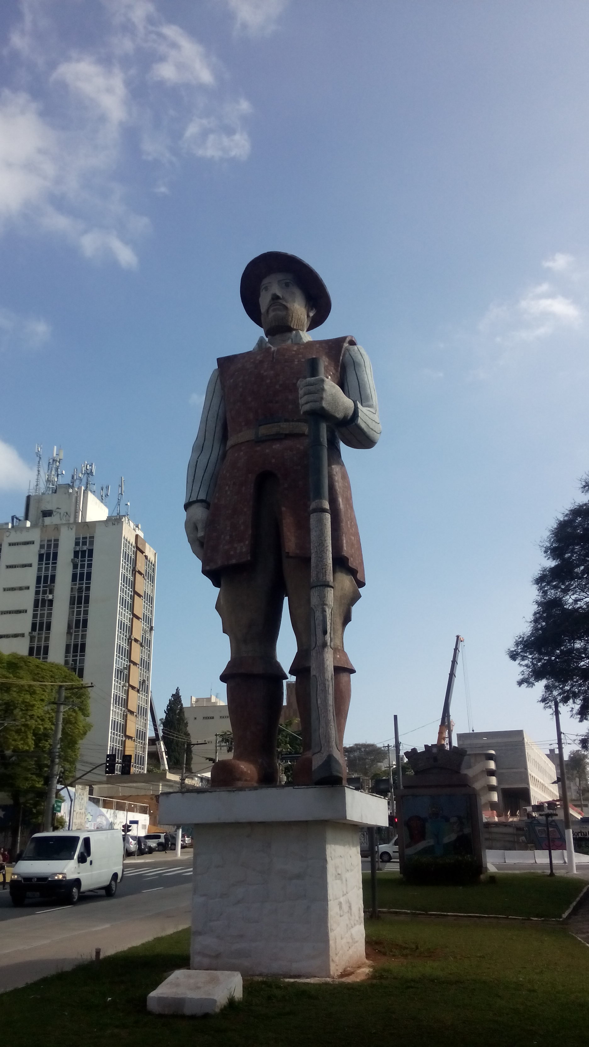 File:Borba Gato, estátua em Santo Amaro, São Paulo • 1.jpg ...