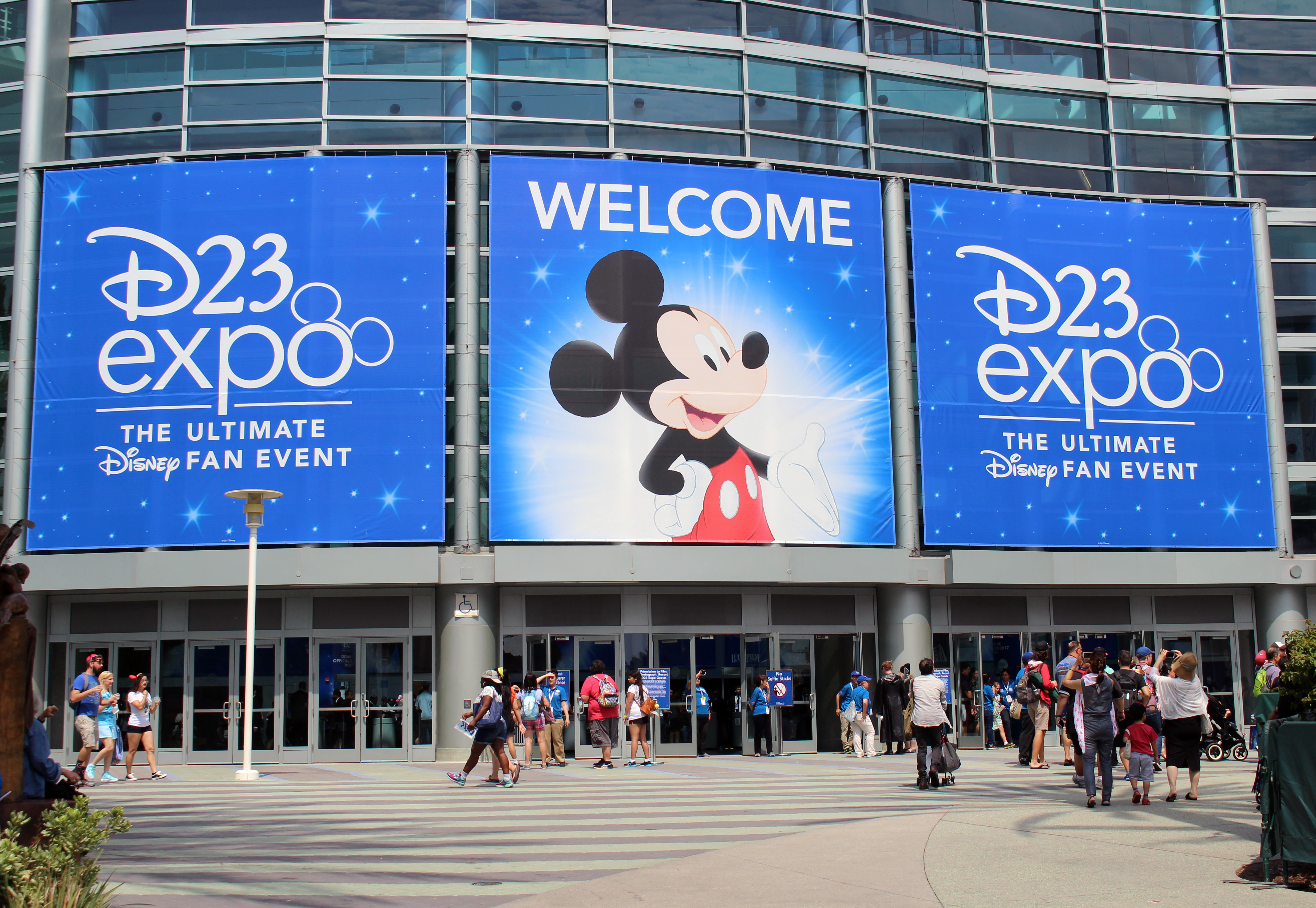 Disney d23. D23 Expo Disney 2022. Экспо23 Дисней 23. Д 23 Экспо.