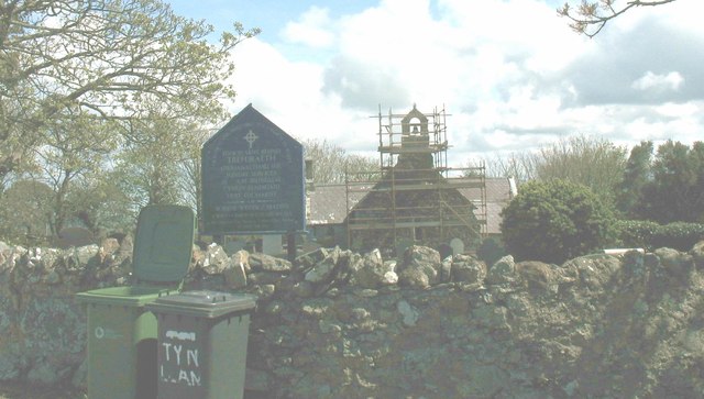 File:Eglwys Beuno Sant Church, Trefdraeth - geograph.org.uk - 797977.jpg