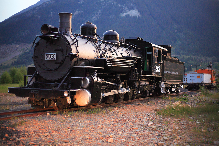 A Scenic Train Ride through the Rockies