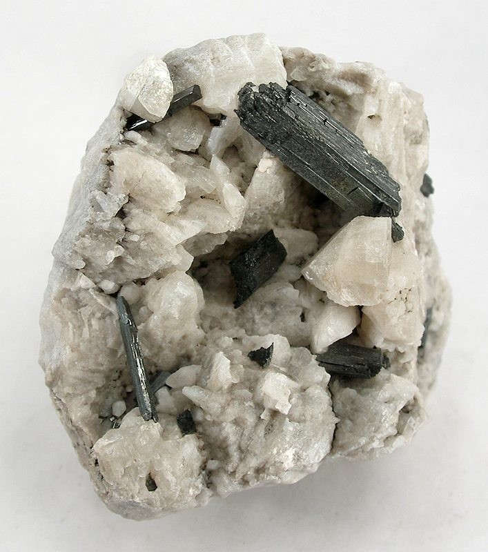 Манганит калия. Манганит минерал. Эдвардом Уэстоном в 1892 году манганит сплав.