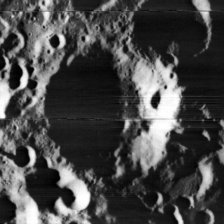 File:Mechnikov crater 1040 med.jpg