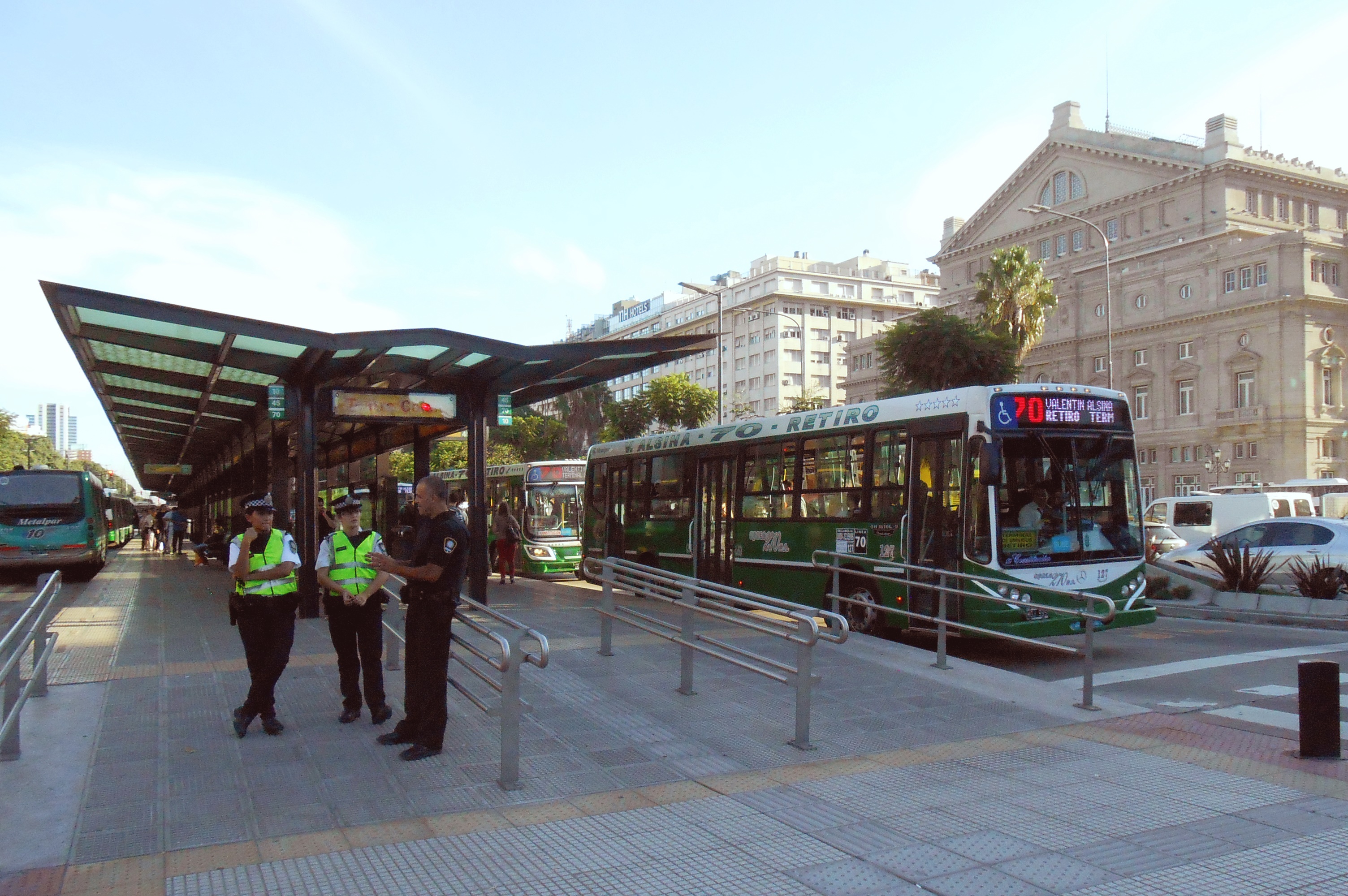 Diana Cabeza. Metrobús, Buenos Aires