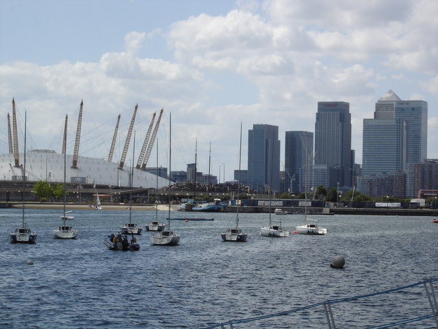 File:Royal Victoria Dock - geograph.org.uk - 600077.jpg