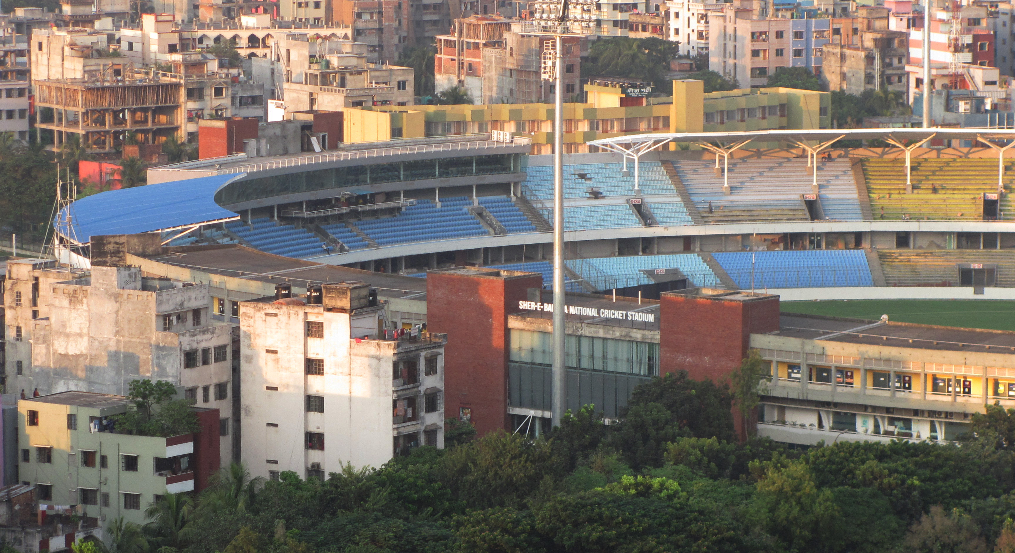 Bangla stadium. Стадион в Дакка. National Cricket Stadium (Grenada). Стадион крикет.