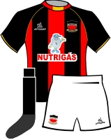 File:Uniforme Aracruz.jpg