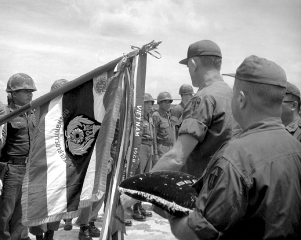 File:William B. Rosson Presents Meritorious Unit Citation to Thai Panther Division.jpg