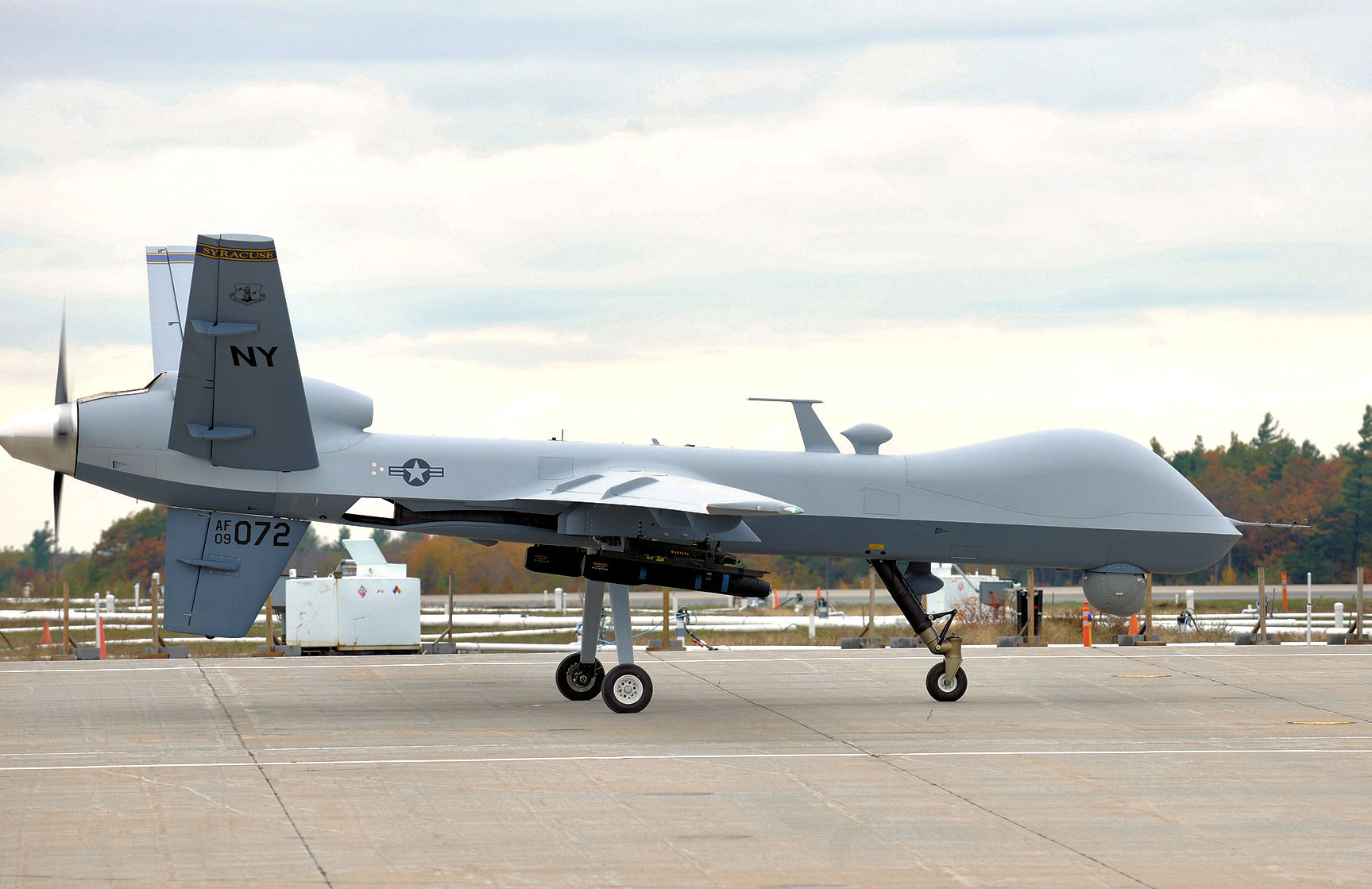 File:Reaper UAV Takes to the Skies of Southern Afghanistan MOD 45151418.jpg  - Wikipedia