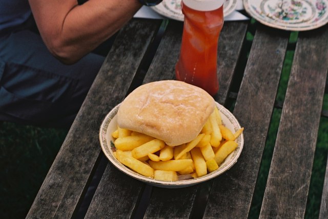 File:A Crafnant chip buttie - geograph.org.uk - 1174071.jpg