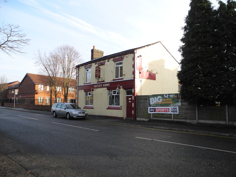 Small picture of The Astley Arms courtesy of Wikimedia Commons contributors