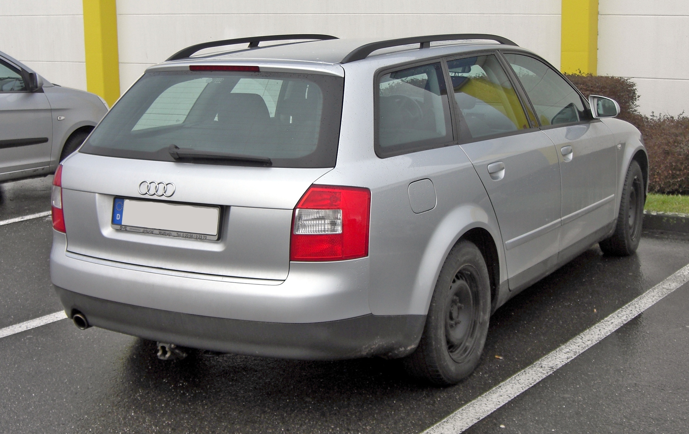 File:Audi-A4-B6-Avant.jpg - Wikipedia