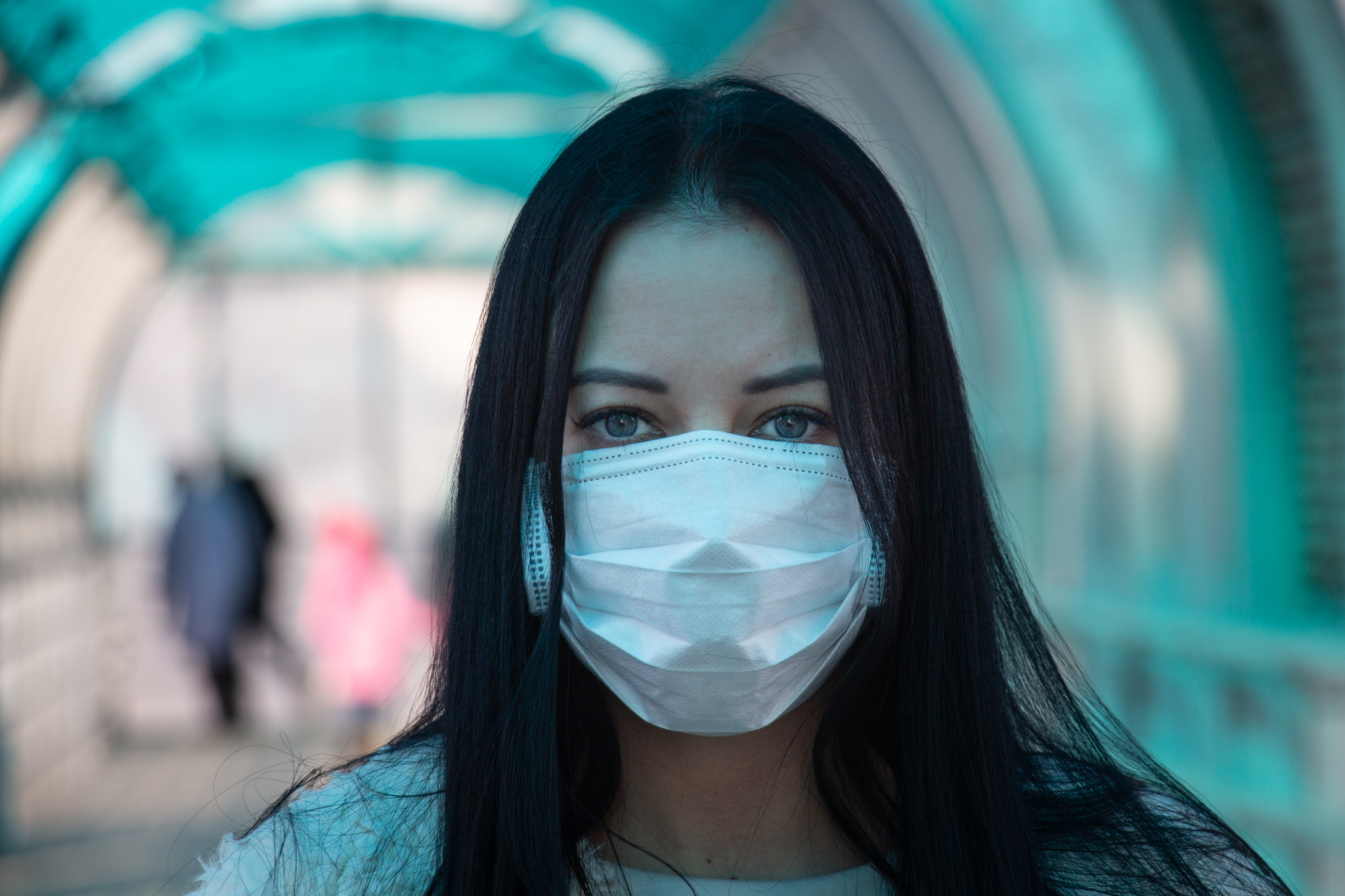 Se puede ir sin mascarilla en el hospital